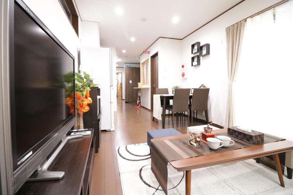 Sakura Japanese House Hotel Осака Екстериор снимка