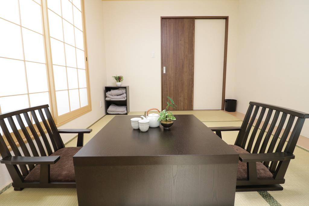 Sakura Japanese House Hotel Осака Екстериор снимка