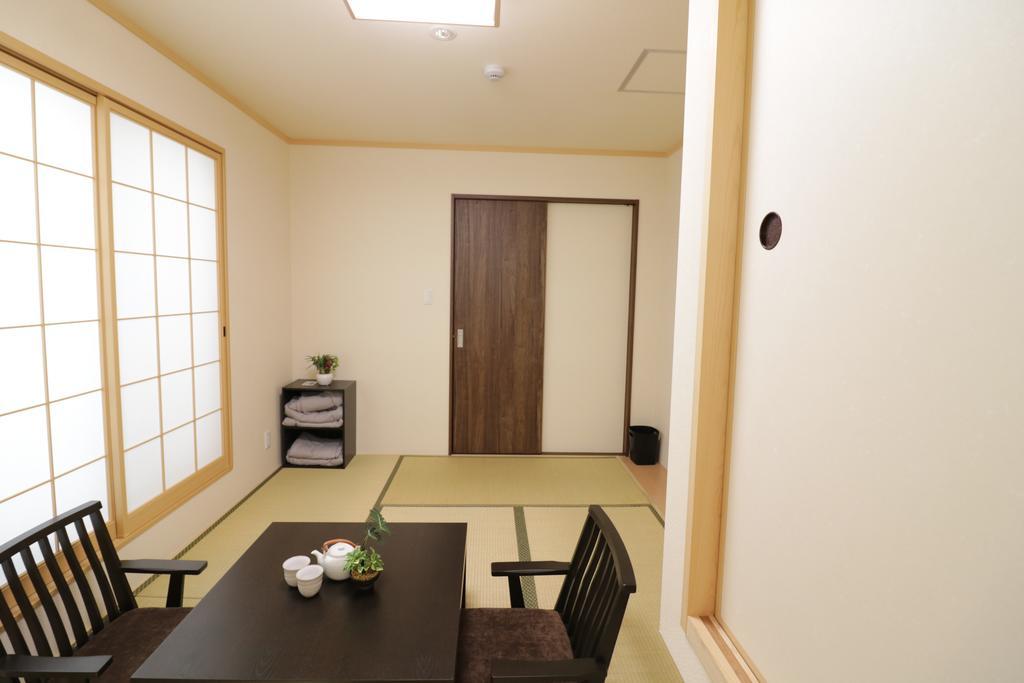 Sakura Japanese House Hotel Осака Екстериор снимка