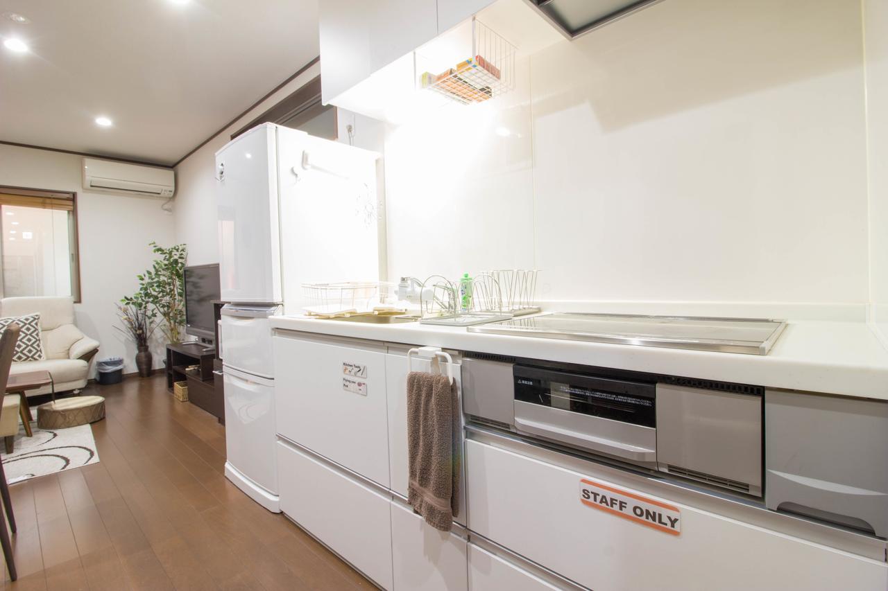 Sakura Japanese House Hotel Осака Екстериор снимка